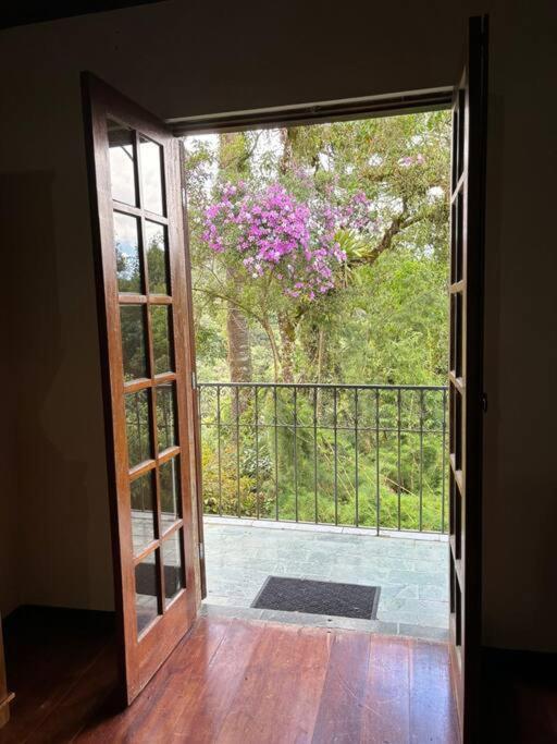 Charme E Conforto Na Montanha - Campos Do Jordao Proximo Ao Centro Εξωτερικό φωτογραφία